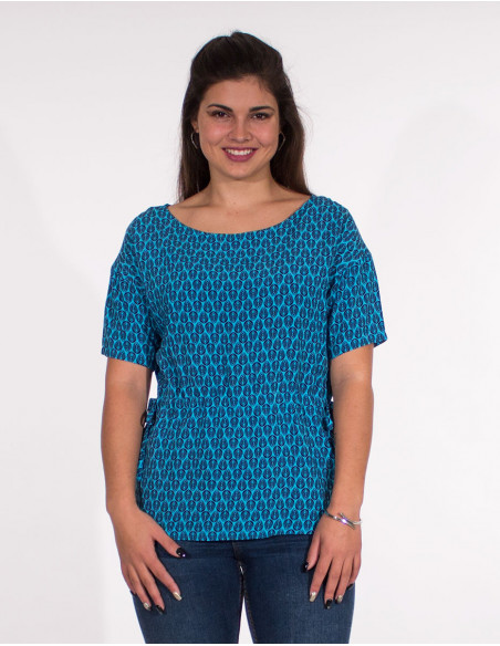 Short sleevesd viscose blouse with peacock print