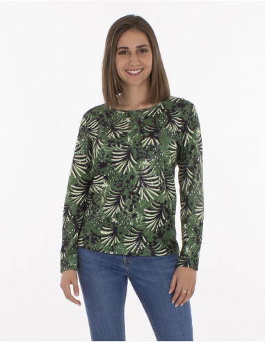 kintted 97% polyester 3% elastane sweater with "zoo" print