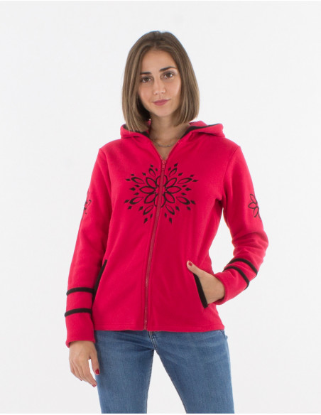 Knitted polyester polar hooded jacket with embroideries