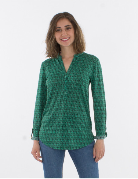 Knitted 95% polyester 5% elastane blouse with buttons and "bambou" print