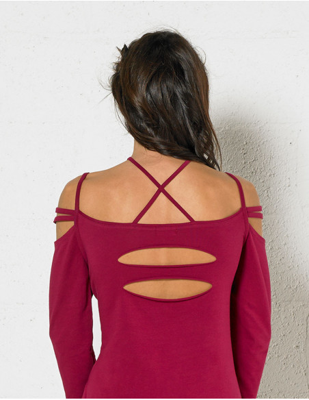 97% cotton 3% spandex tee shirt