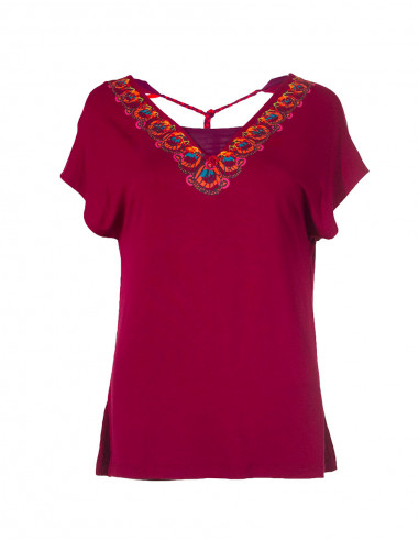 95% rayon 5% spandex tee shirt with short sleeves