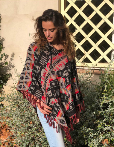 Poncho 58% Polyester 42% Acrylique
