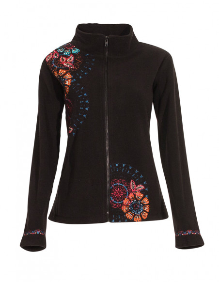 Knitted polyester polar jacket with embroideries