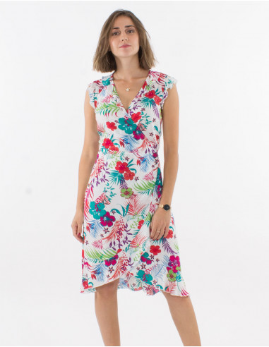 Wrap viscose dress with short sleeves and tropical print