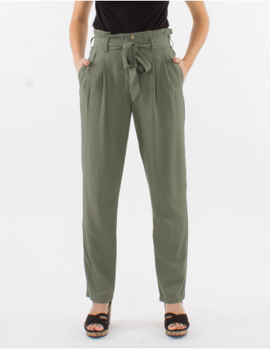 70% viscose 30% linen pants with pleats at the waist