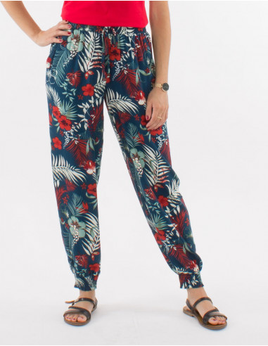 Viscose pants with tropical print