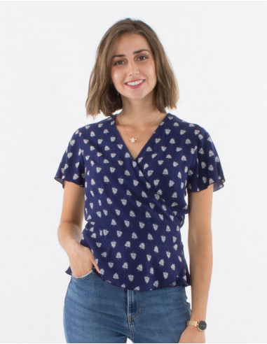 Short sleeves viscose blouse with islande print