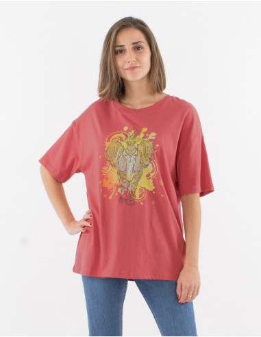 Short sleeves and large cotton t-shirt with elephant print