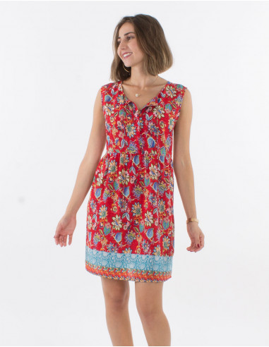 Sleeveless polyester buttoned dress with holi flower print