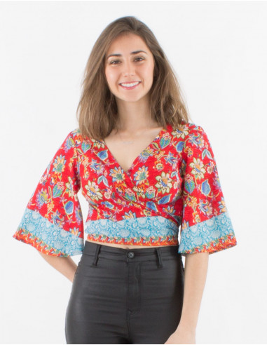 Short sleeves polyester top with holi flower print