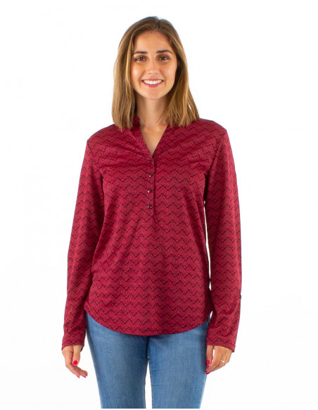 Knitted 96% polyester 4% elastane buttoned blouse with "geo" print