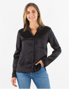 Polyester satin buttoned blouse 2