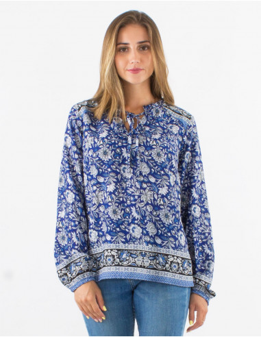 Polyester blouse with "pivoine" print