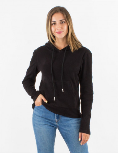 Pull maille 95% Polyester 5% Elasthanne à capuche