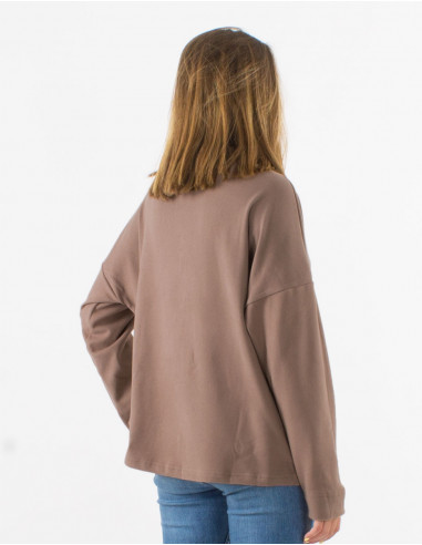 Knitted 95% polyester 5% elastane sweater