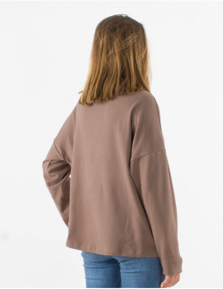 Knitted 95% polyester 5% elastane sweater
