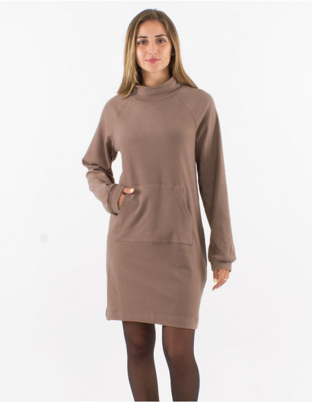 Knitted 95% polyester 5% elastane dress with kangaroo pocket