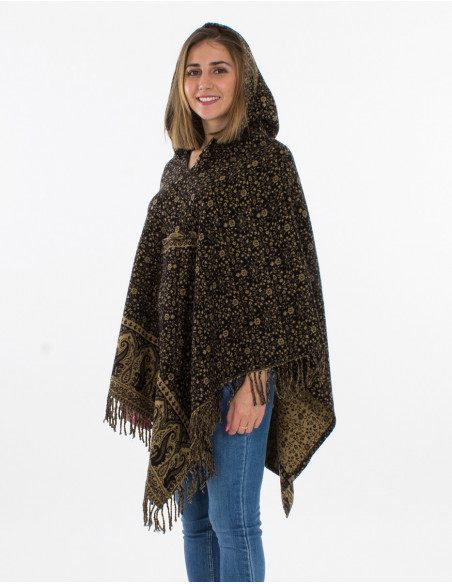 Acrylic poncho jacquart with hood and small flowers