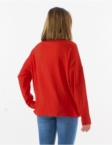 Knitted 95% polyester 5% elastane sweater