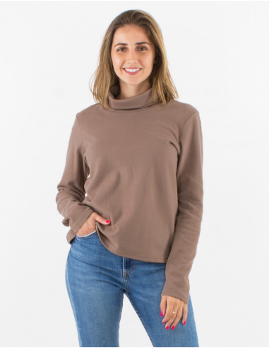 Pull maille 95% Polyester 5% Elasthanne col roulé