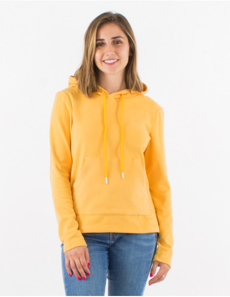 Pull maille 95% Polyester 5% Elasthanne à capuche