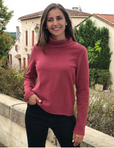 Knitted 95% polyester 5% elastane sweater