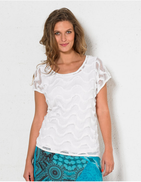 Knitted polyester tee shirt