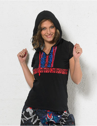 Tee shirt femme à capuche