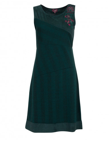 Knitted 63% polyester 32% rayon 5% elastane dress