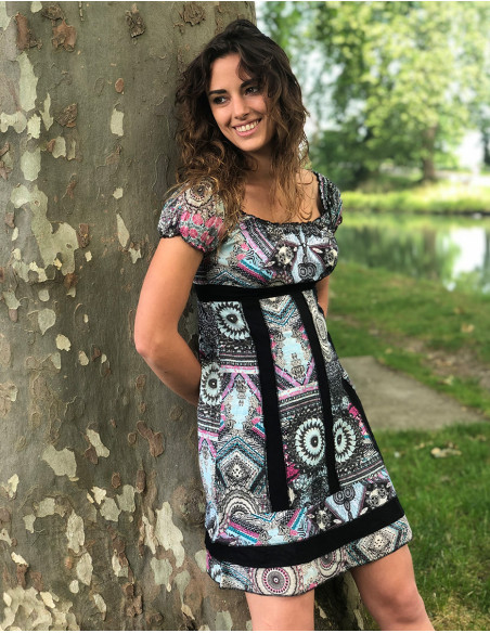 Robe courte coton imprimée doublée Robe courte coton imprimée doublée