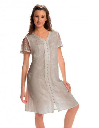 Rayon dress with short sleeves