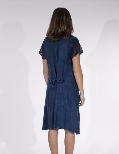 Rayon dress with short sleeves