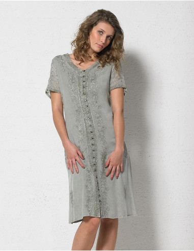 Rayon dress with short sleeves
