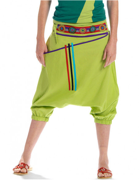 Cotton short sarouel with embroideries