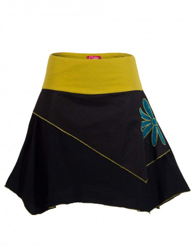 Jupe courte asymétrique