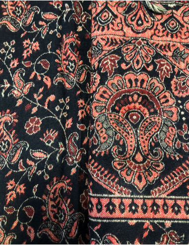 Poncho acrylique jacquart avec capuche fleurs du Punjab