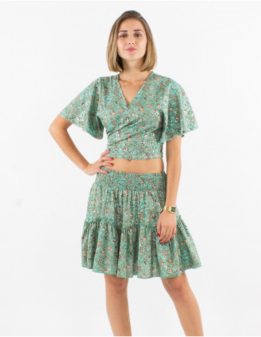 Polyester sari top with short sleeves and silver print