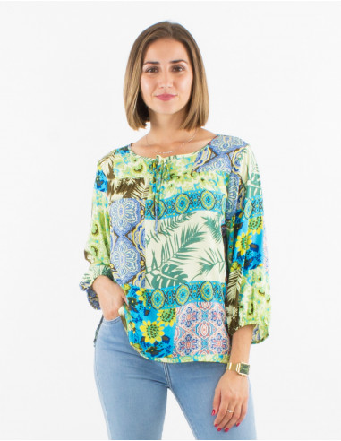 Viscose blouse with 3/4 sleeves and fantasie print