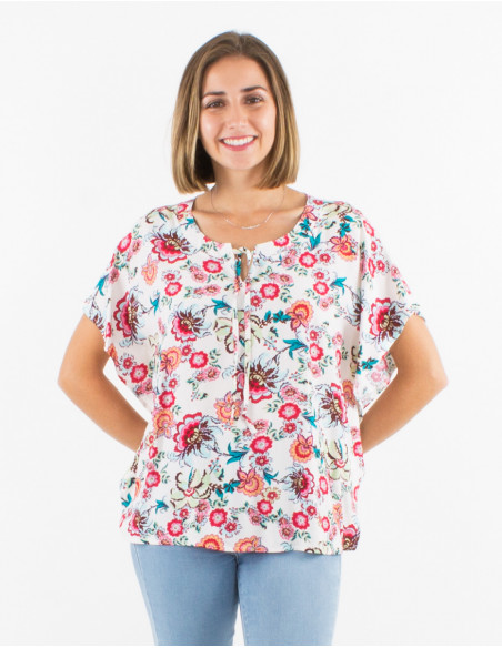 Viscose blouse with short sleeves and bohemian print