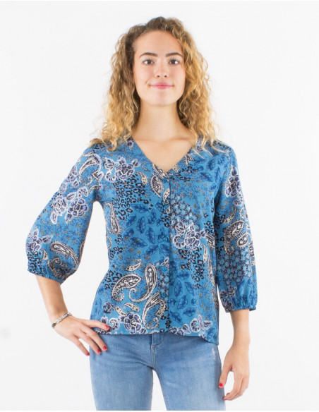Polyester buttoned blouse with 3/4 sleeves and silver pansy print