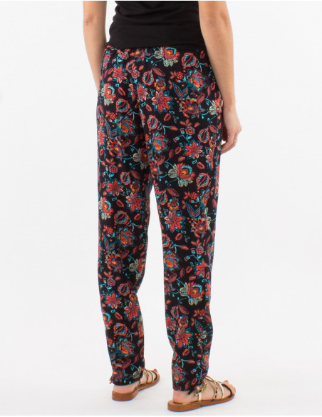 Viscose pants with paradise print