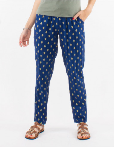 Viscose elastic belt pants with golden bali print