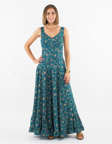 Long polyester sari dress with large straps and daisy print