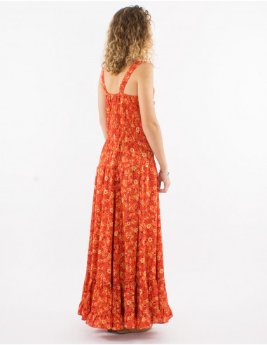 Long polyester sari dress with large straps and daisy print