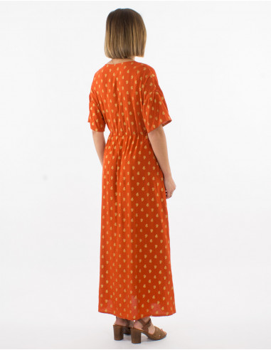 Long viscose dress with short sleeves and golden bali print