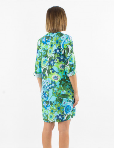 Viscose buttoned dress with roll-up 3/4 sleeves and sixties print