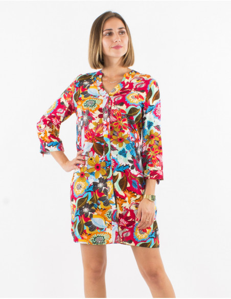 Viscose buttoned dress with roll-up 3/4 sleeves and sixties print