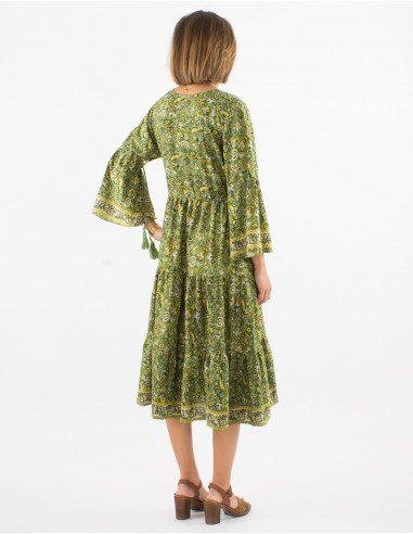 Polyester dress with 3/4 sleeves and golden cachemire print