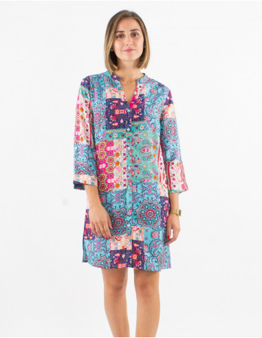 Robe courte polyester boutonnée manches 3/4 retroussables imprimé fresque